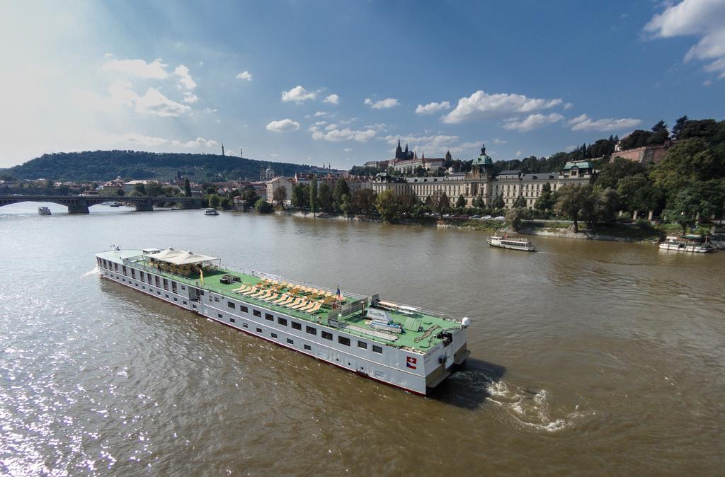 Florentina Boat Praag Buitenkant foto