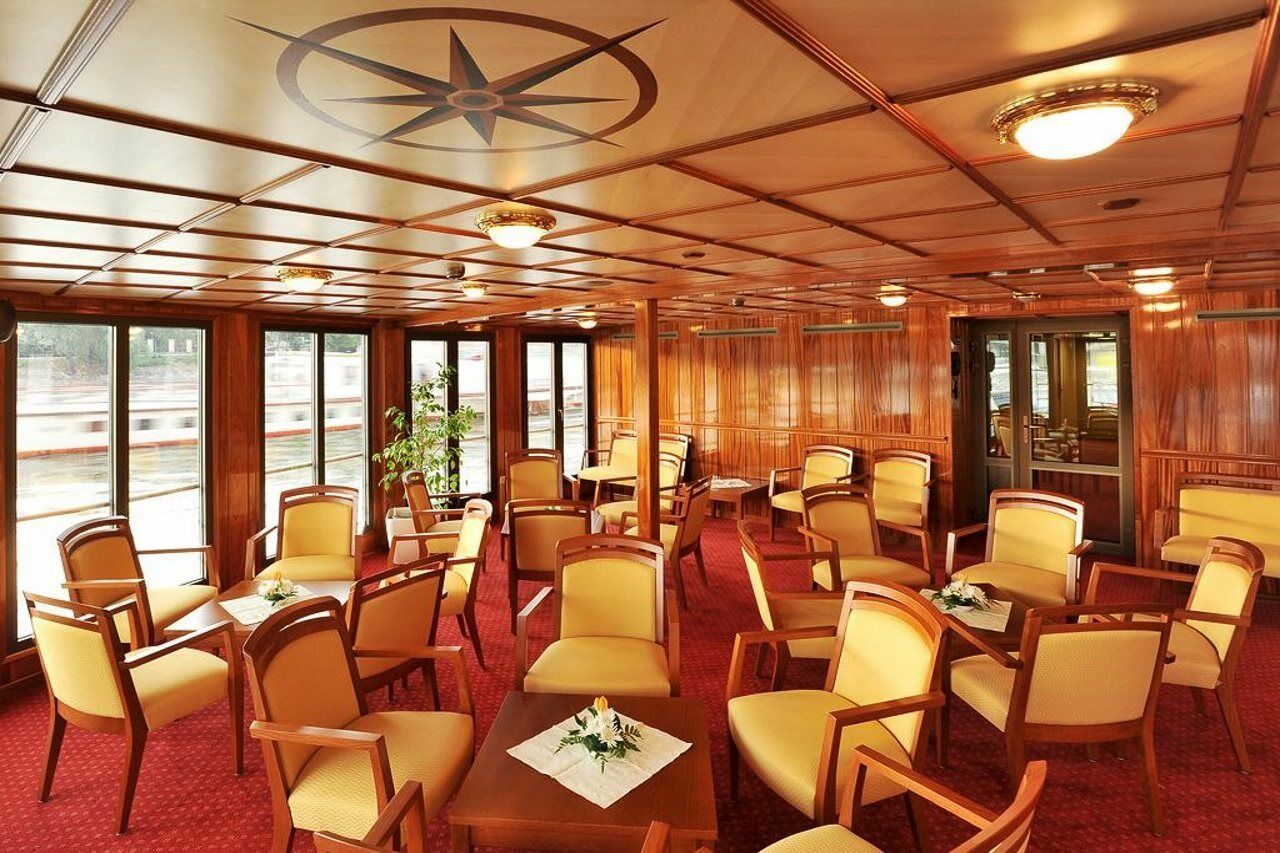 Florentina Boat Praag Buitenkant foto